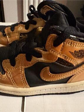 Nike Kids Black and Gold High-Top Sneakers